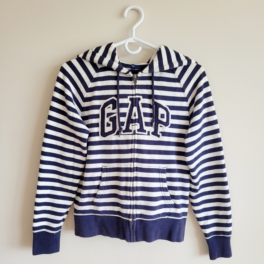 GAP ZIPUP